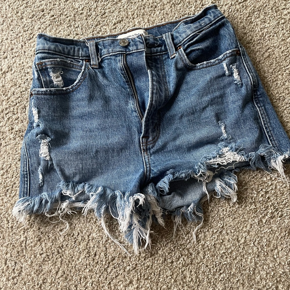 Abercrombie Ultra High Rise Mom Shorts